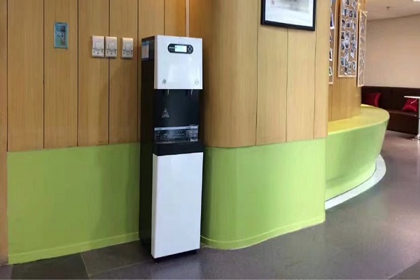 公司直飲水檢測(cè)項(xiàng)目主要有哪些指標(biāo)？直飲水檢測(cè)報(bào)告一般多久做一次？